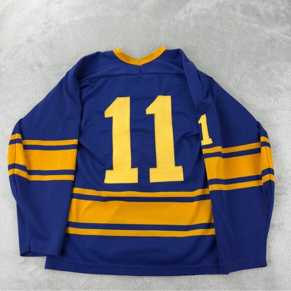 Vintage Buffalo Sabres Men's Size Small 90's Maska Gilbert Perrault NHL Jersey - Picture 3 of 11